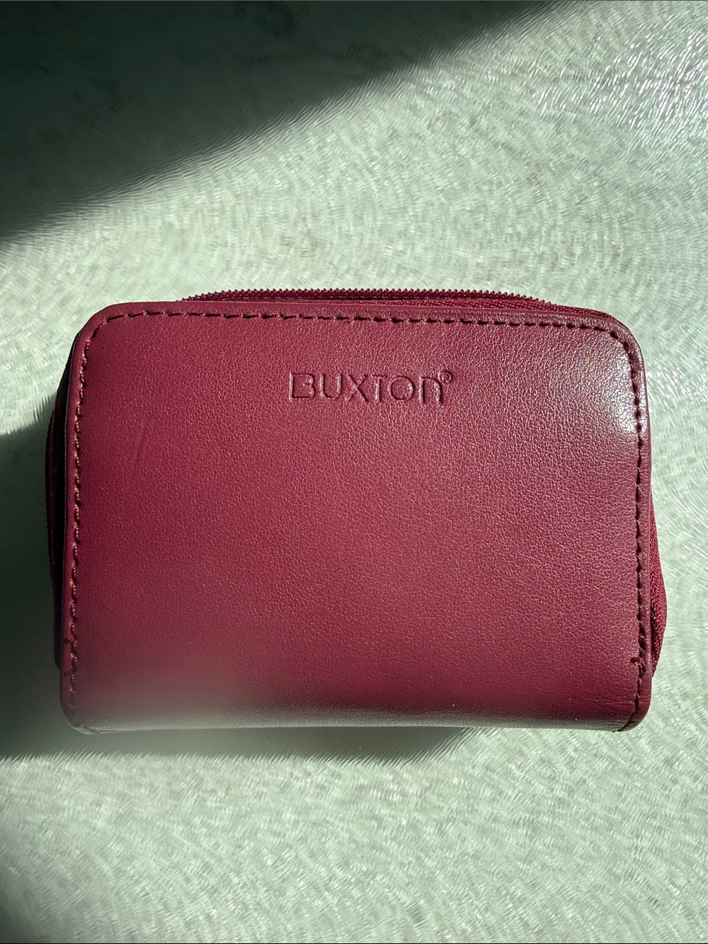 Buxton Compact Zip Card Holder in Burgundy Red-genuine leather